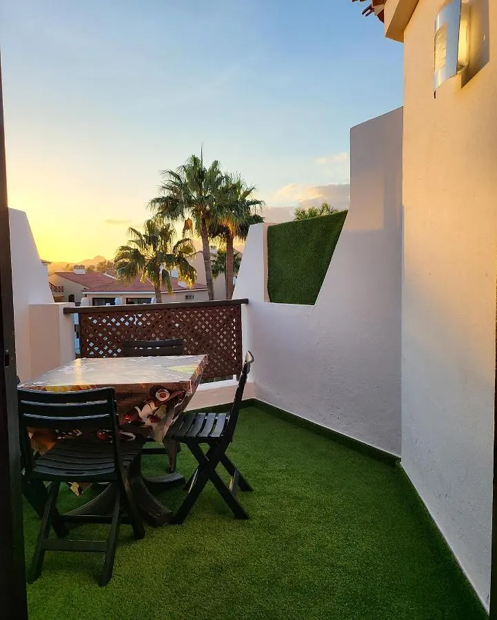 公寓 Atico Albatros Park Piscina Climatizada Tenerife 圣米格尔德阿沃纳
