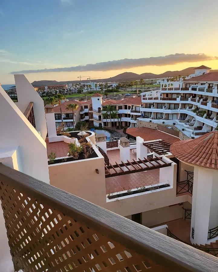 Atico Albatros Park Piscina Climatizada Tenerife 圣米格尔德阿沃纳 0*,  西班牙